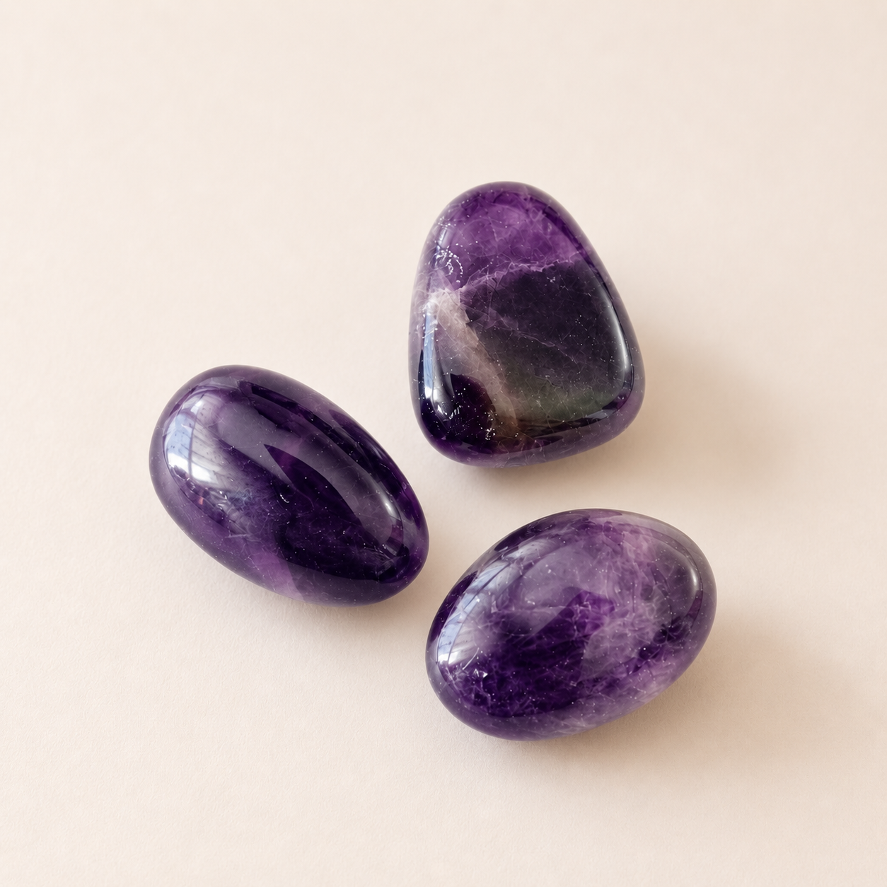 Amethyst Chevron Trommelstein