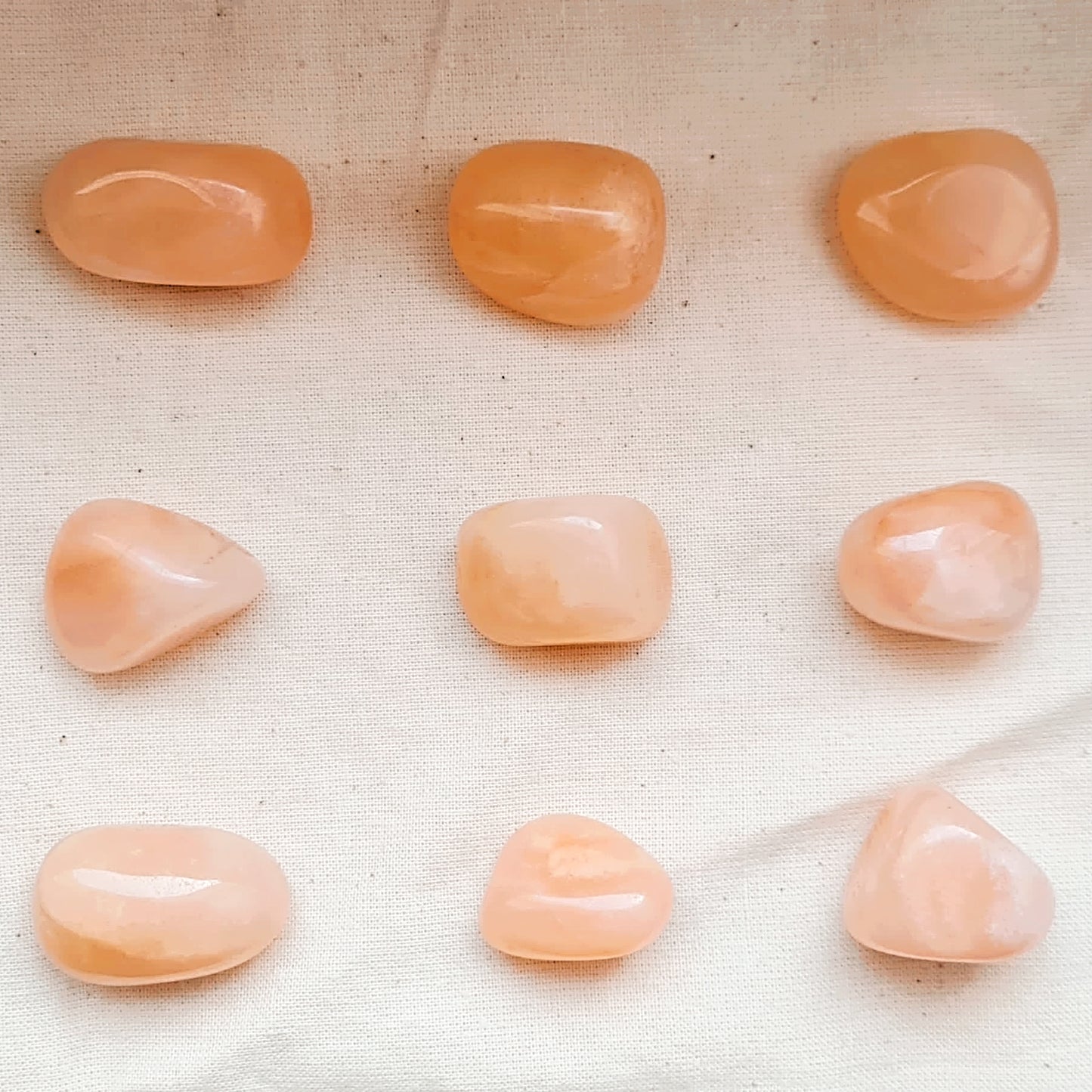 Mondstein (Aprikot) Trommelstein