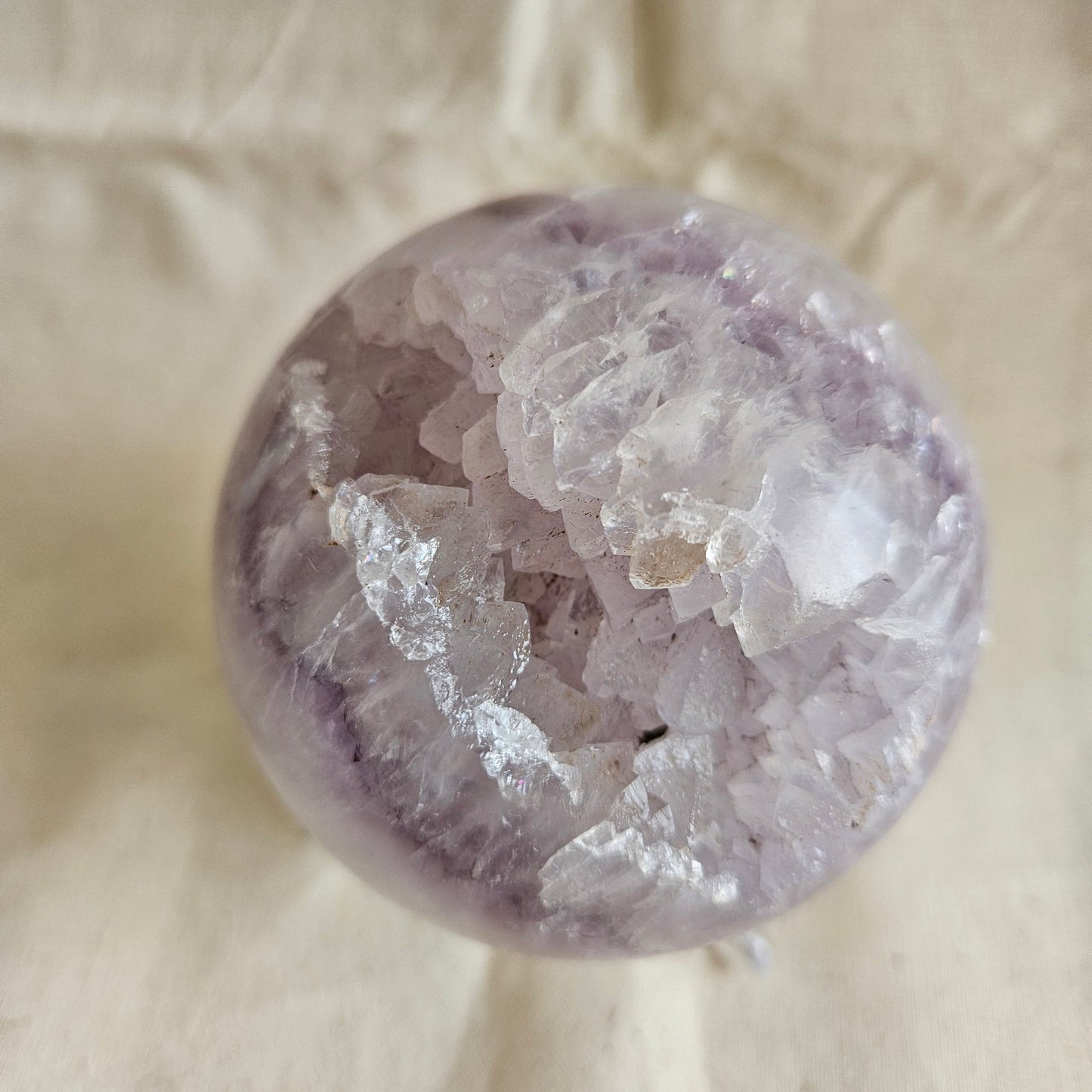 Amethyst Kugel (extra druzy)