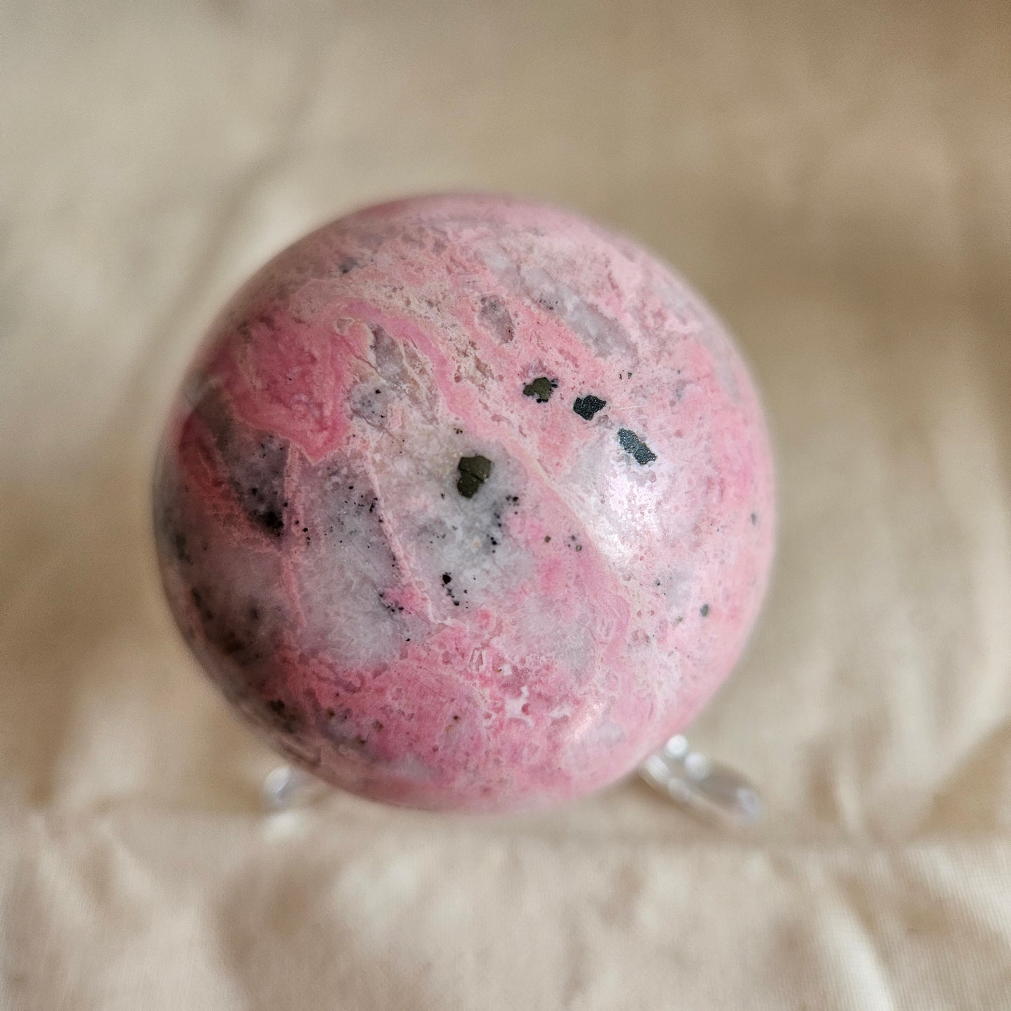 Rhodochrosit mit Pyrit Kugel