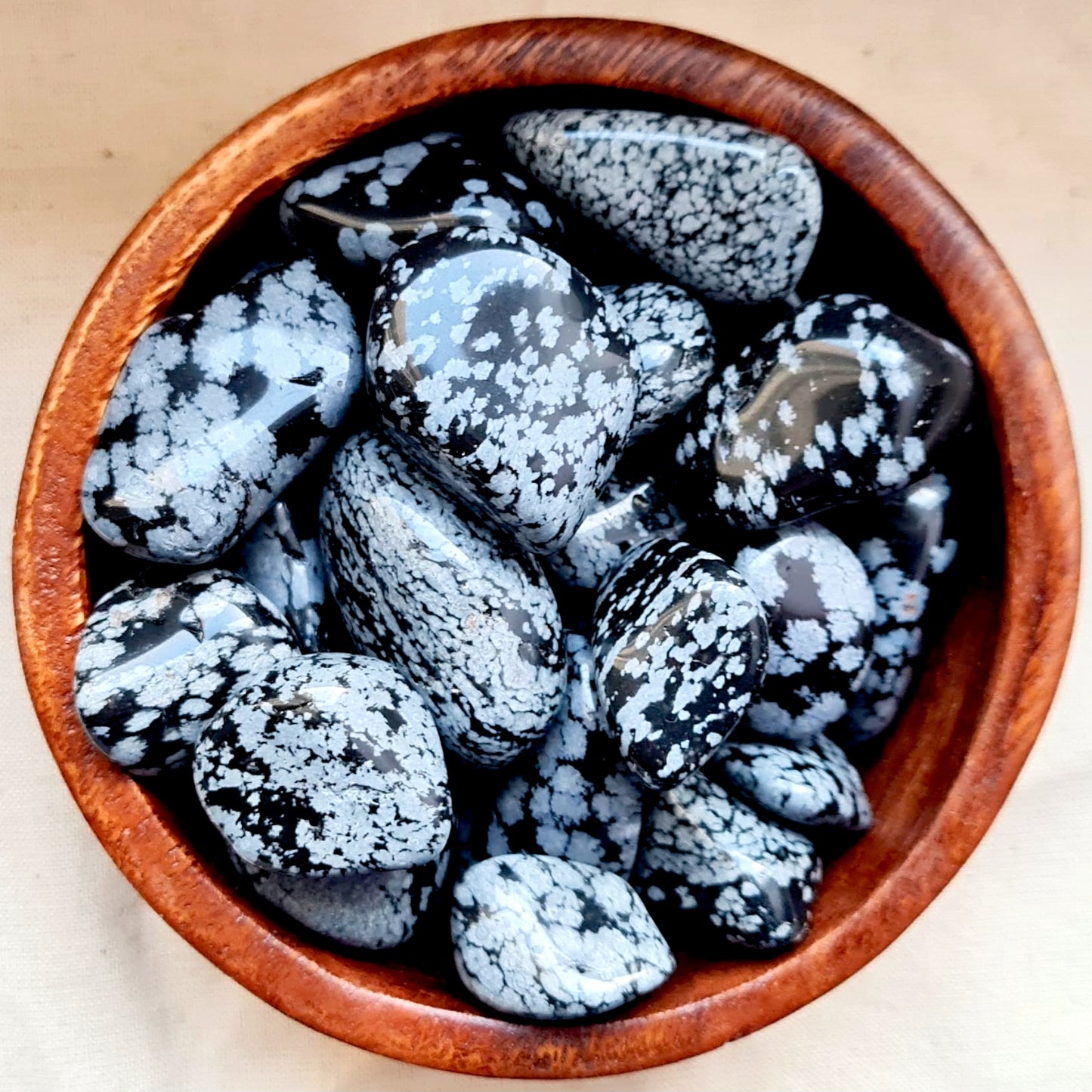 Schneeflocken Obsidian Trommelstein